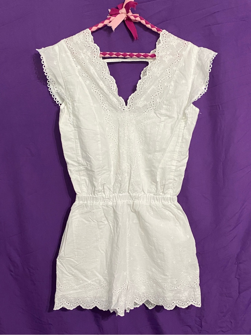 Tart White Eyelet Lace 100% Cotton Romper. Size M.